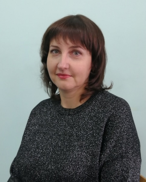 Асипенко Анна Станиславовна.